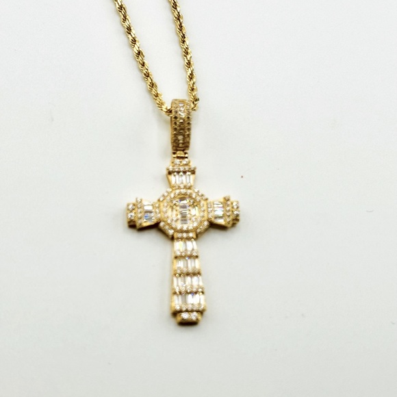 10k solid Real yellow gold cross pendant iced out baguette VVS Swarovski crystal - Picture 1 of 11